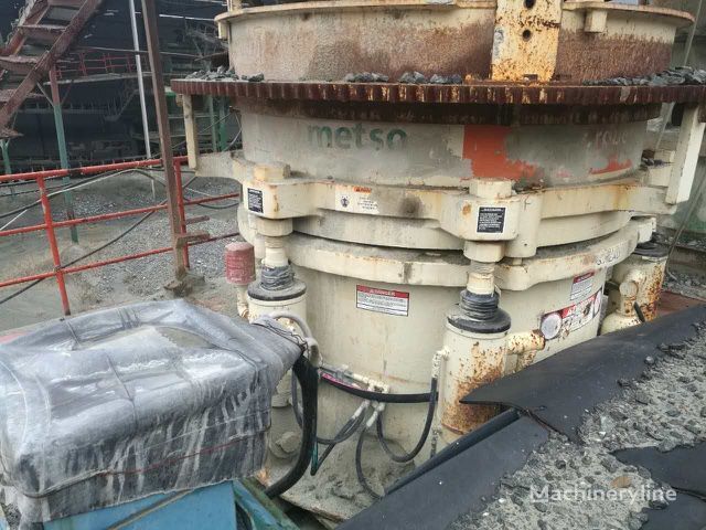 frantoio a cono Metso HP300