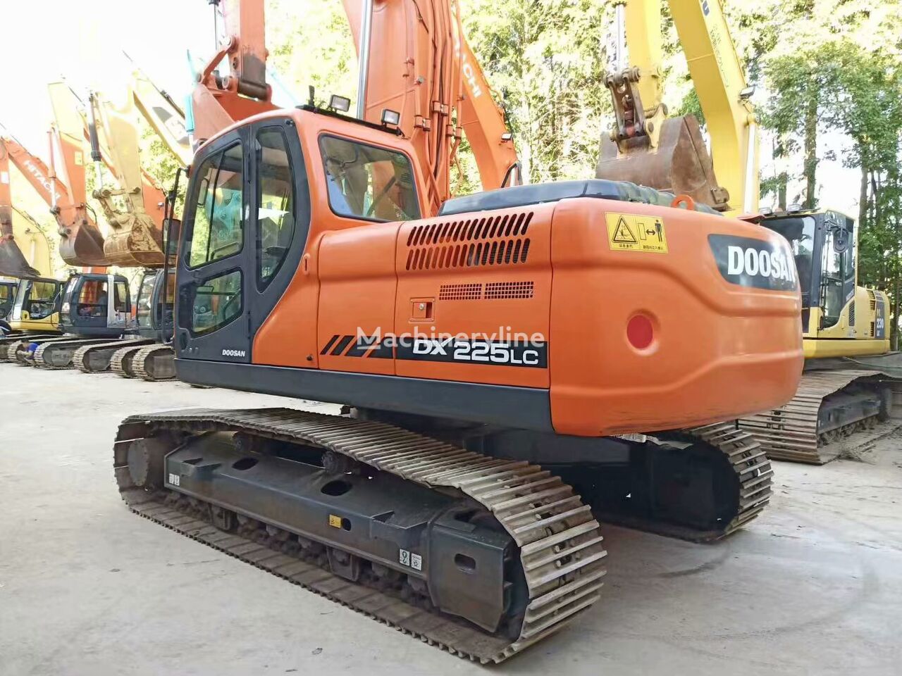 escavatore cingolato Doosan DX225 Original Doosan Excavator