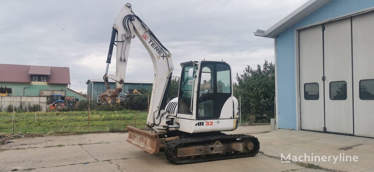 escavatore cingolato Terex HR32