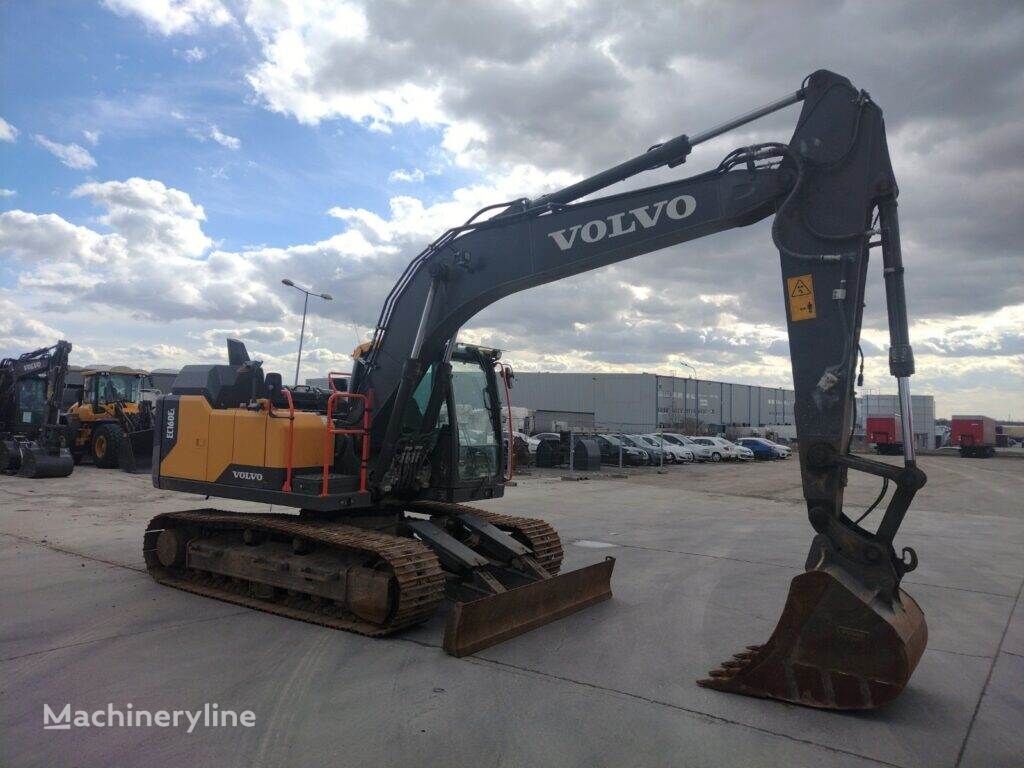 escavatore cingolato Volvo EC160EL