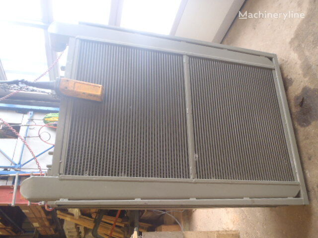radiatore di raffreddamento motore per escavatore O&K